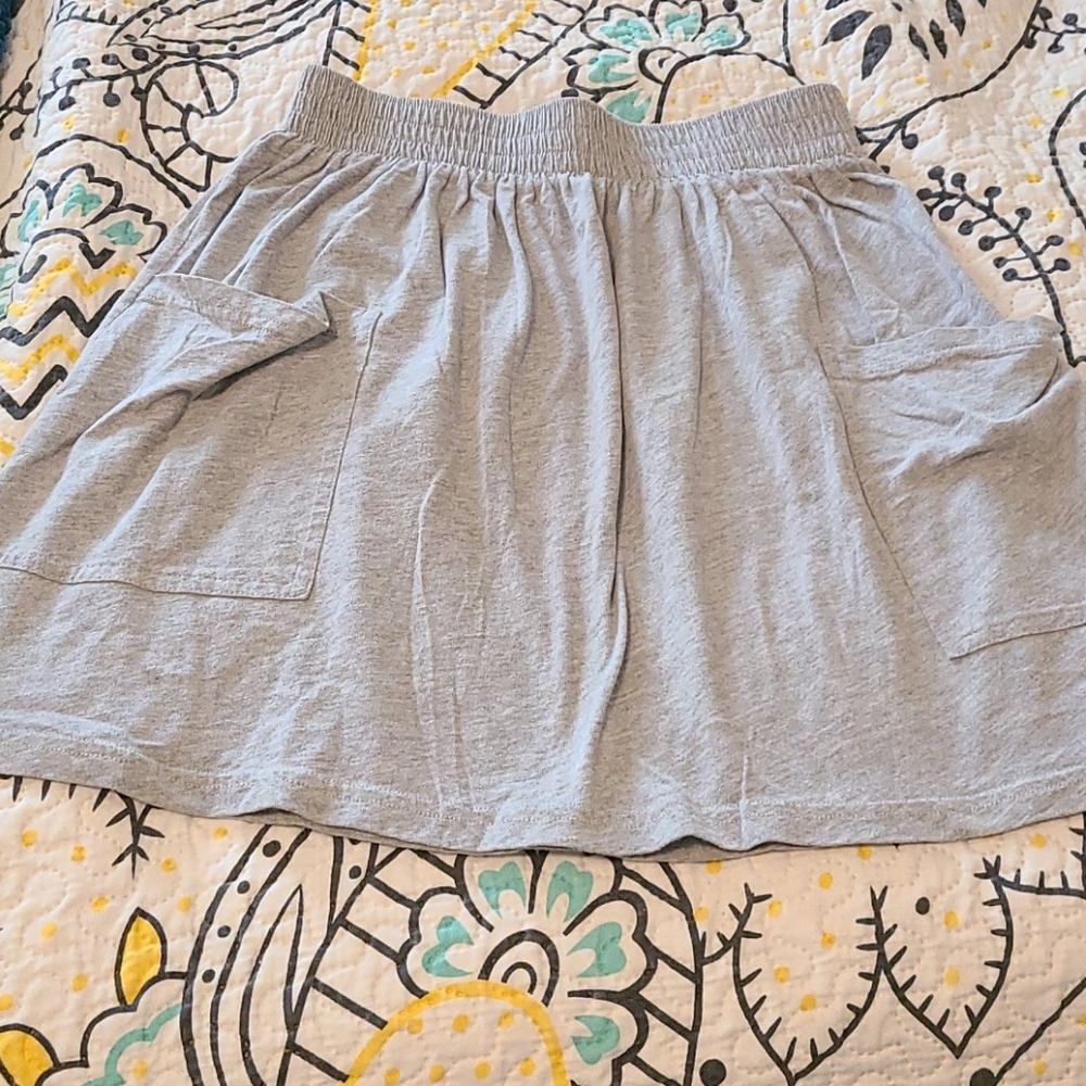 EUC American Apparel skirt with pockets